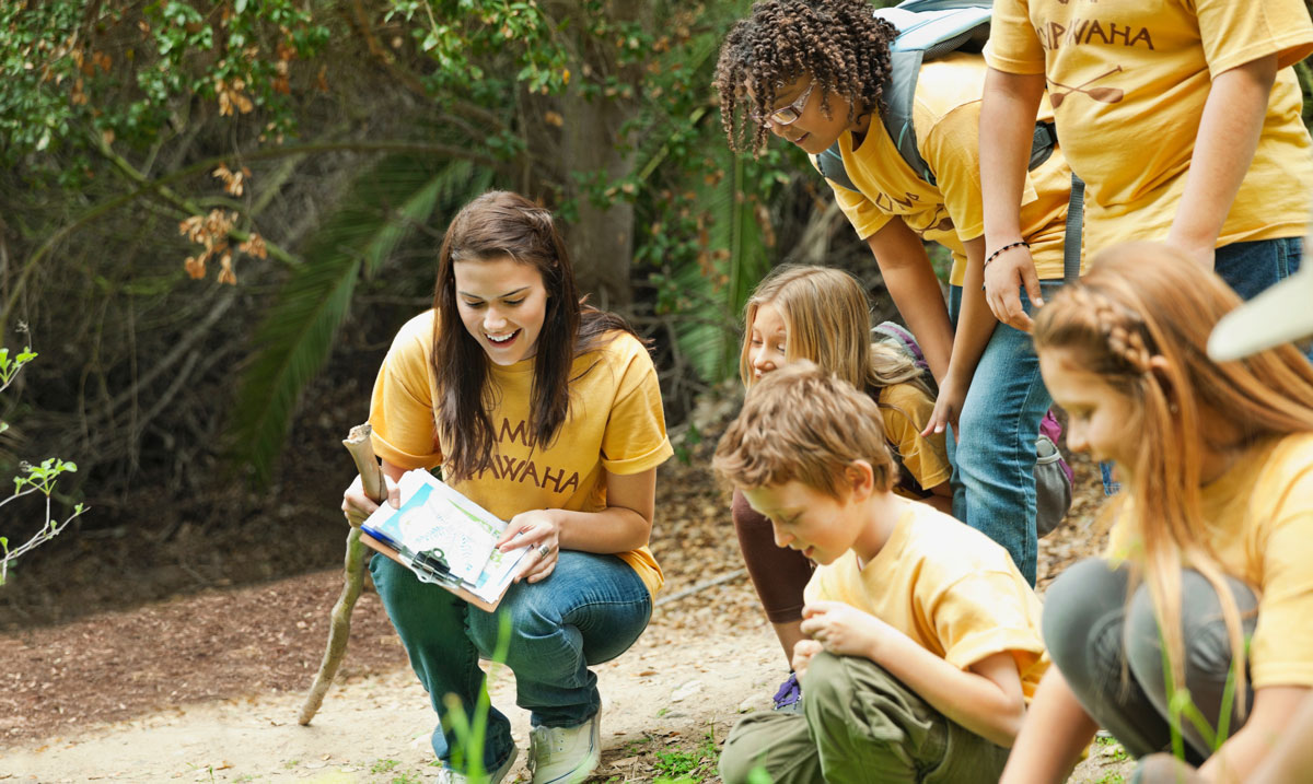 10 Reasons Your Teen Might Love to be a Camp Counselor